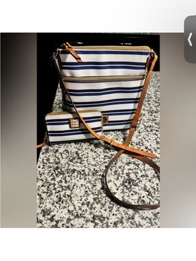 DOONEY SET Crossbody Bag with Matching Wallet - Navy & White with Tan Trim